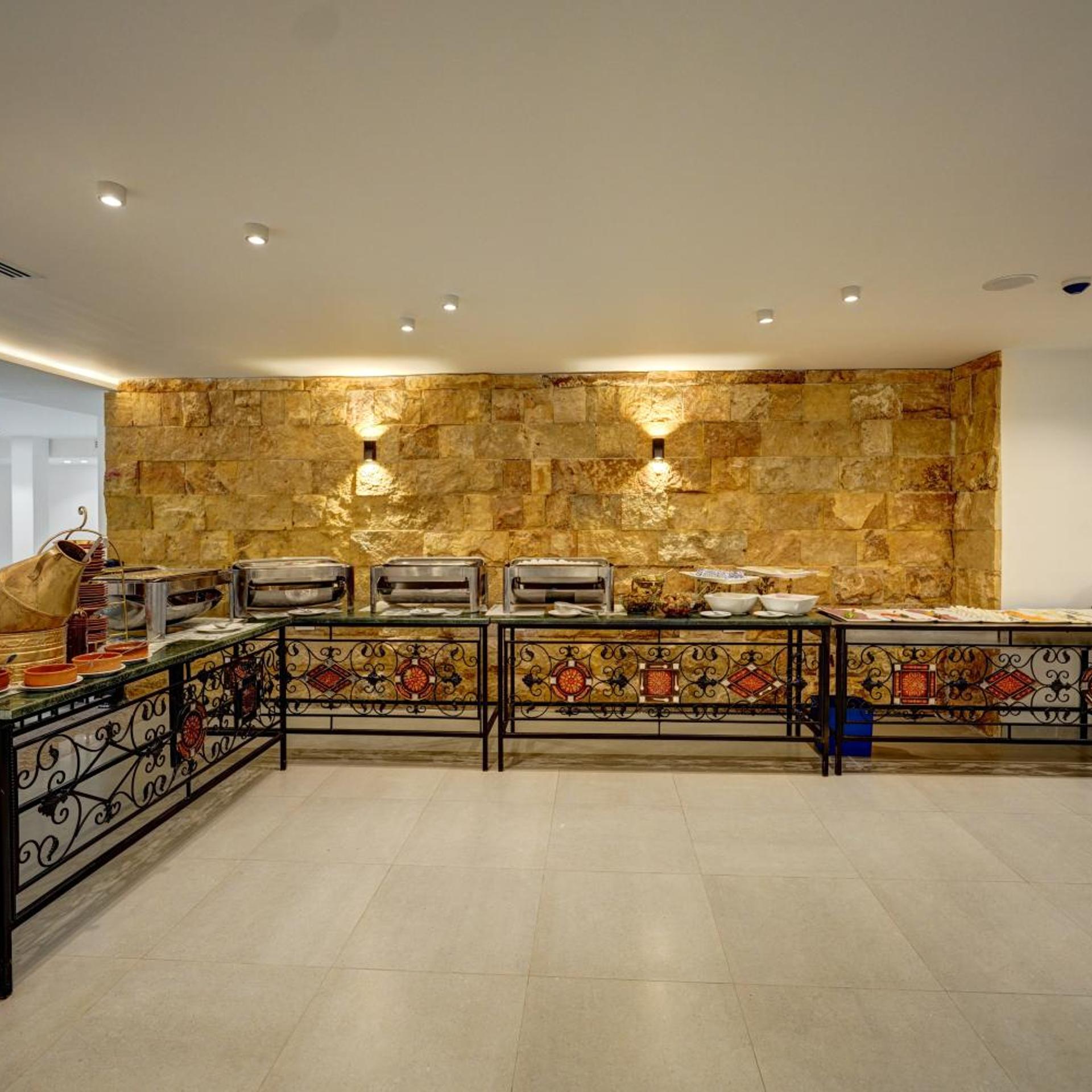 The Loft Hotel By FHM 6/58