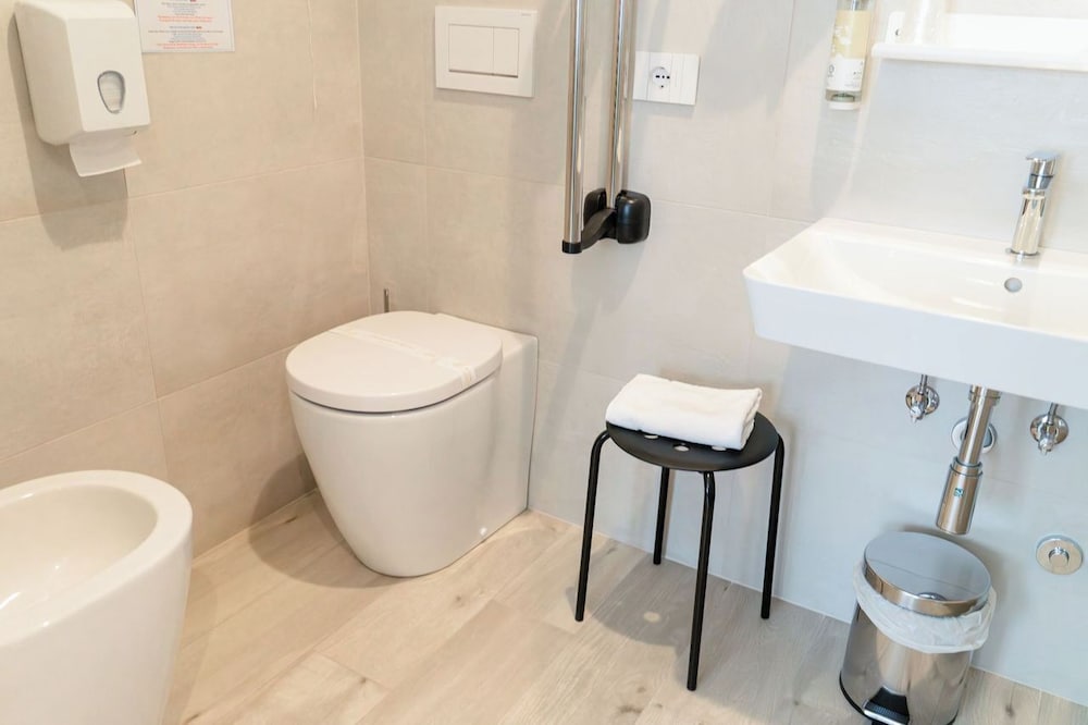 Hotel Maritan 46/50