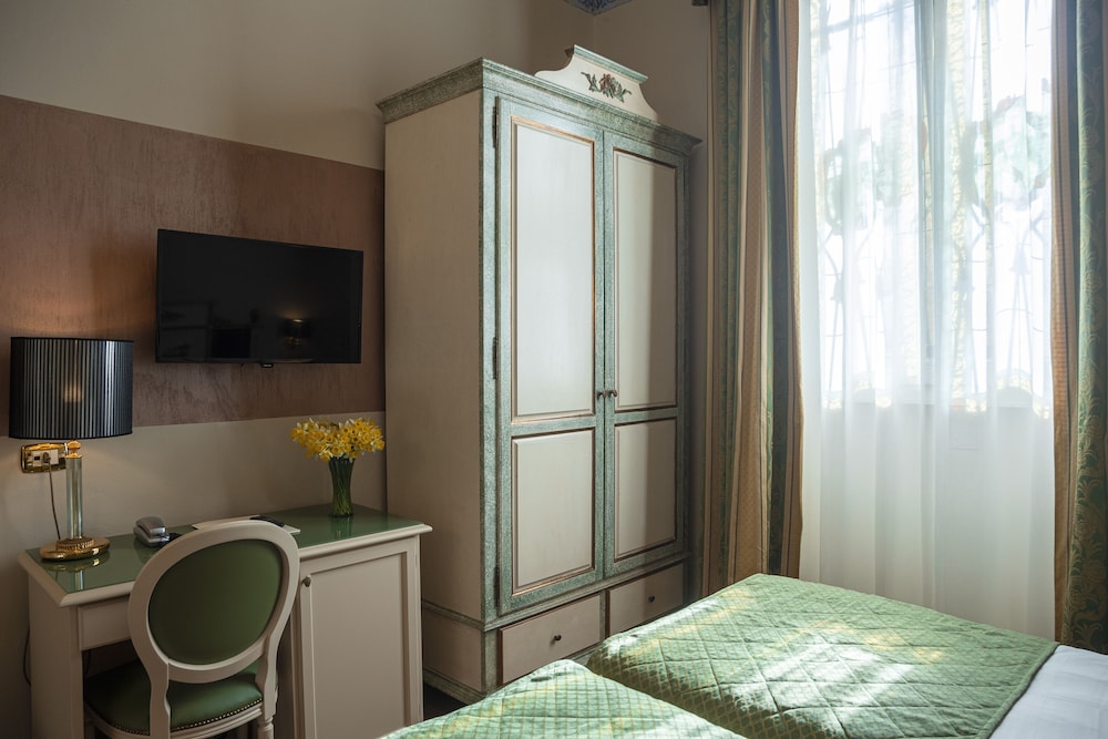 Hotel Donatello 34/44