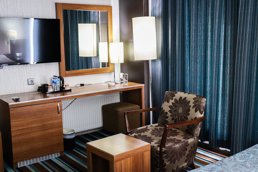 Notte Hotel 44/50