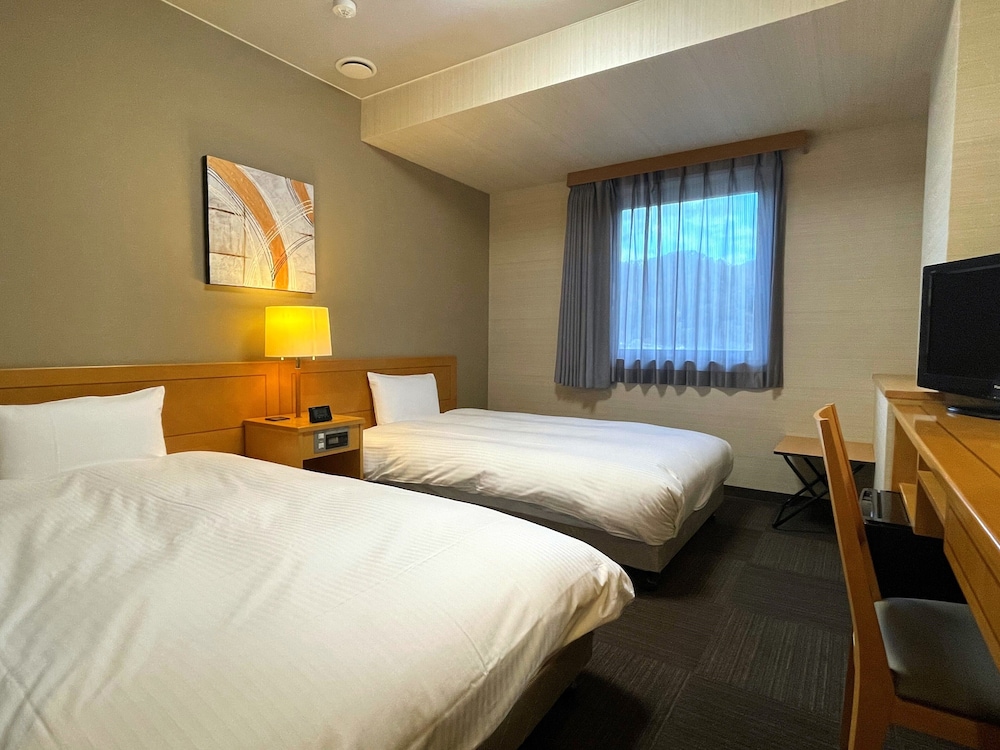 غرفة بسريرين منفصلين، Hotel Route-Inn Tendo 2/6