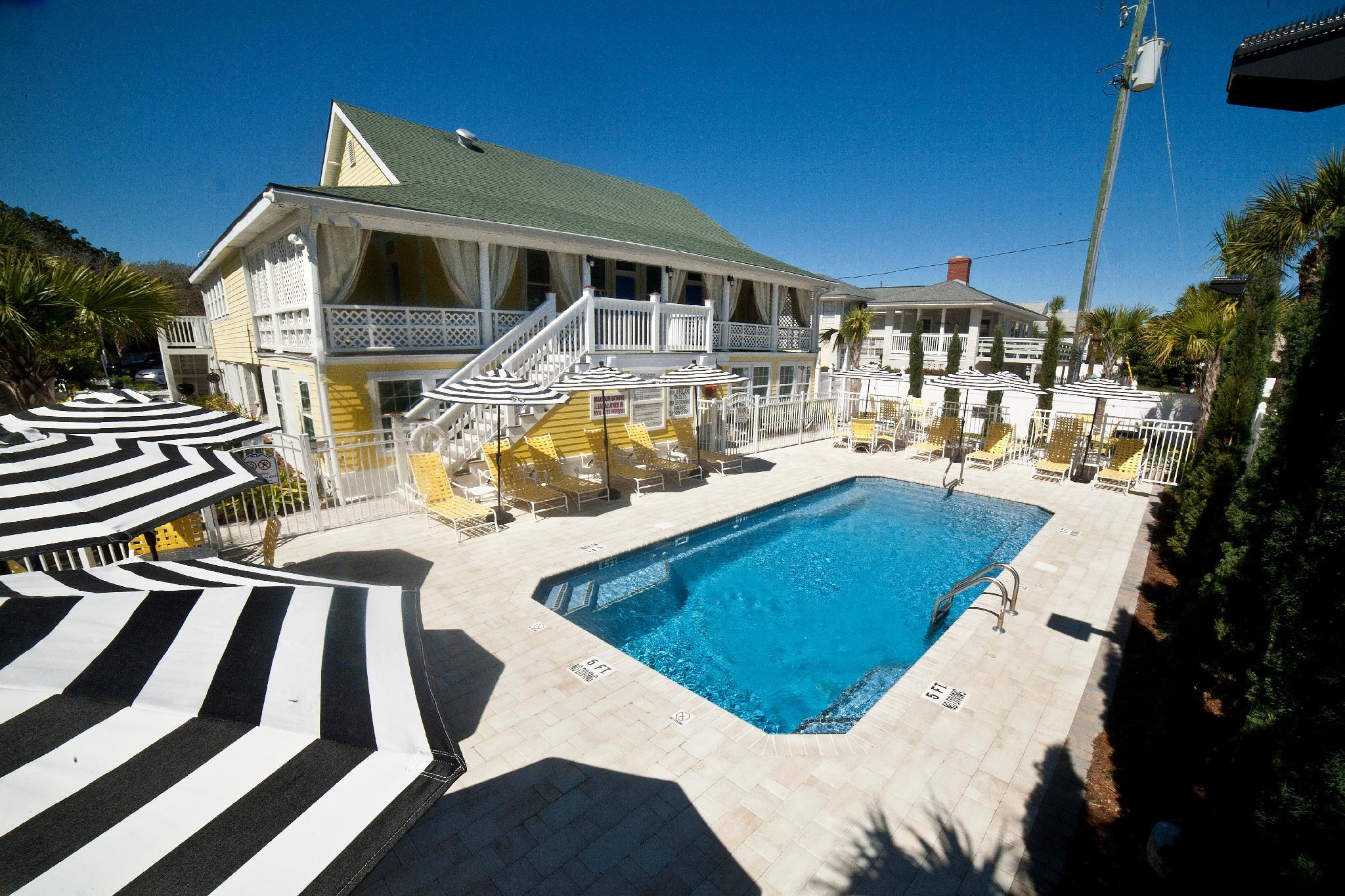 Georgianne Inn & Suites image