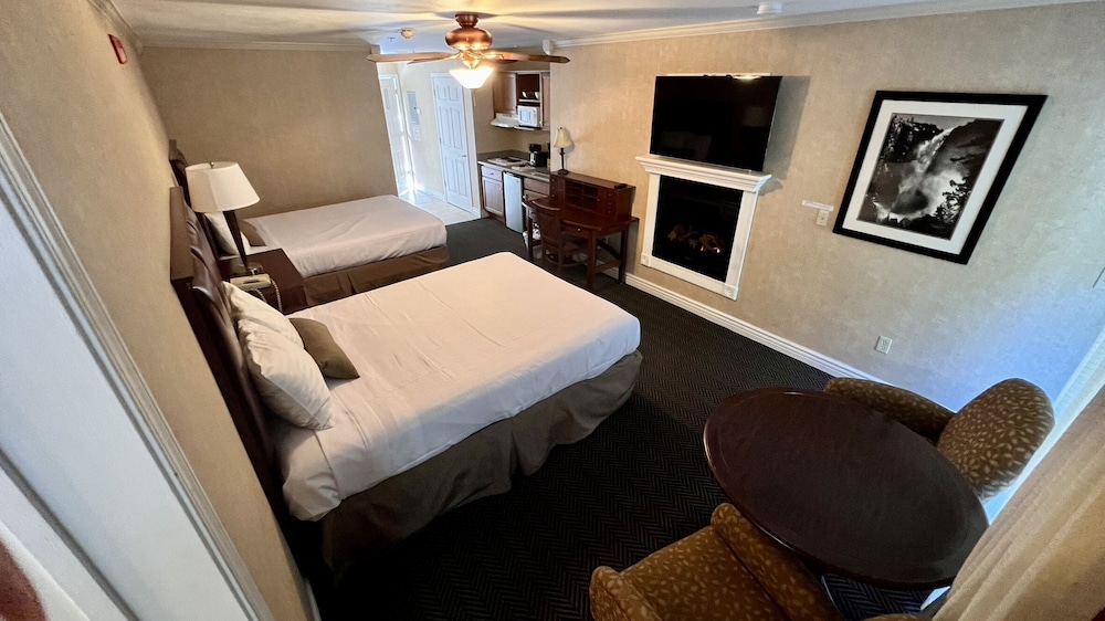 Yosemite View Lodge 16/50