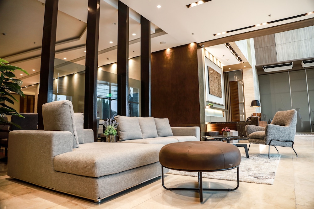 Sotogrande Katipunan 52/72