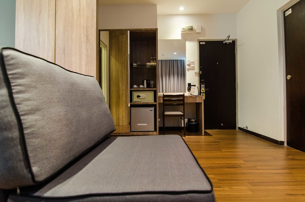 Mornington Hotel Soon Choon 22/36