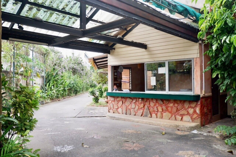 Palm Chalet Resort 16/50