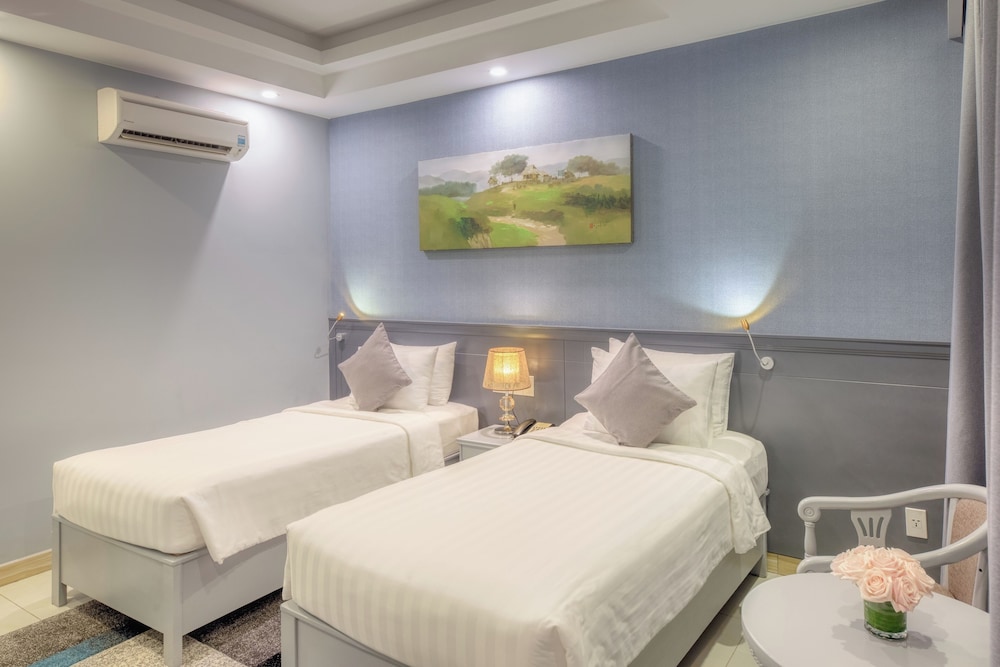 SUPERIOR, TWIN BEDS