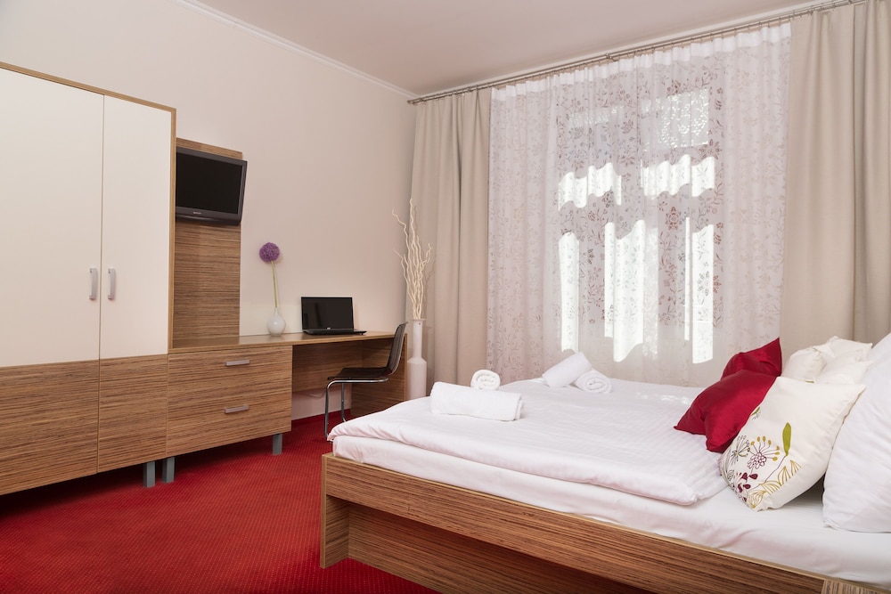 Penzion Hradbova 7/50