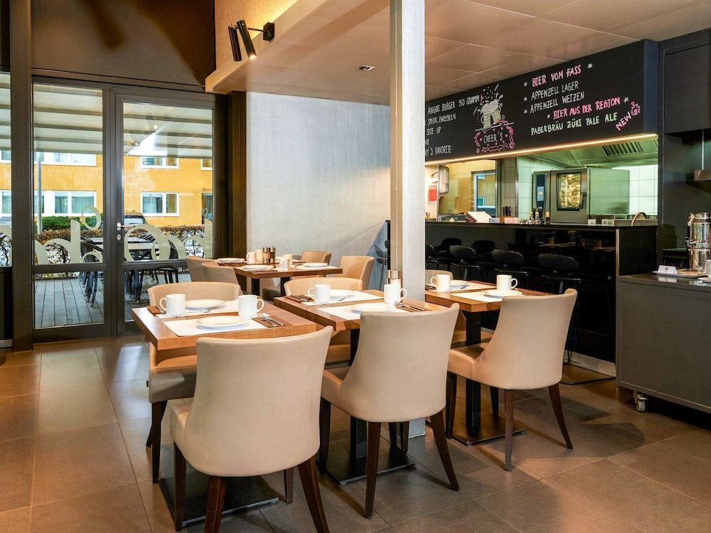 Ibis Zurich Adliswil 52/74