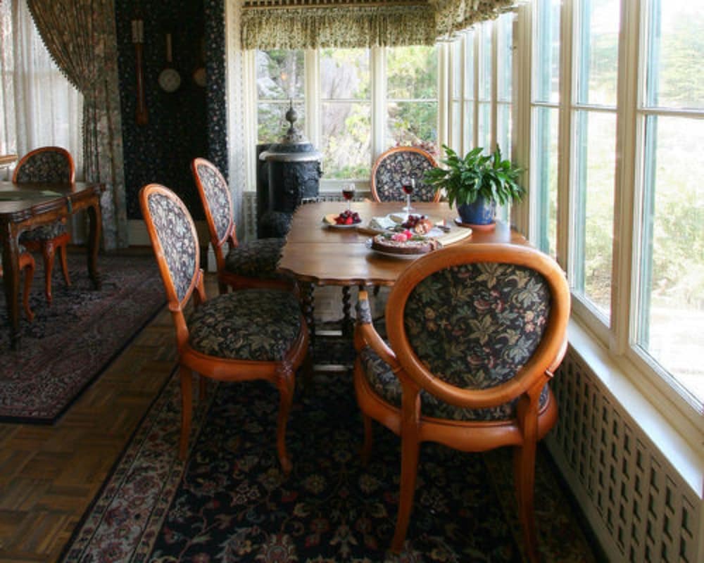 Green Gables Inn, A Four Sisters Inn 51/55