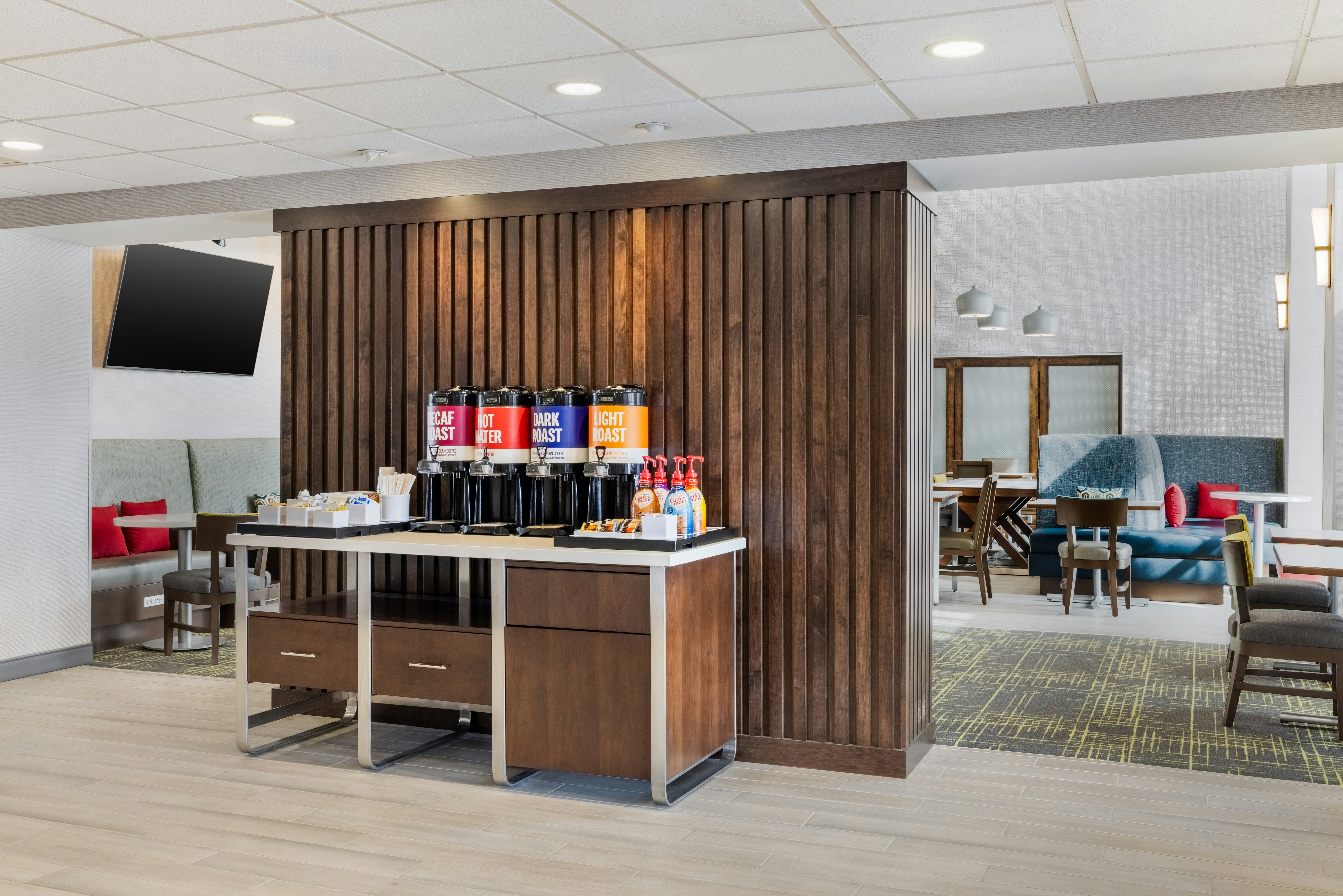 Hampton Inn & Suites Lincoln - North East I-80 62/71