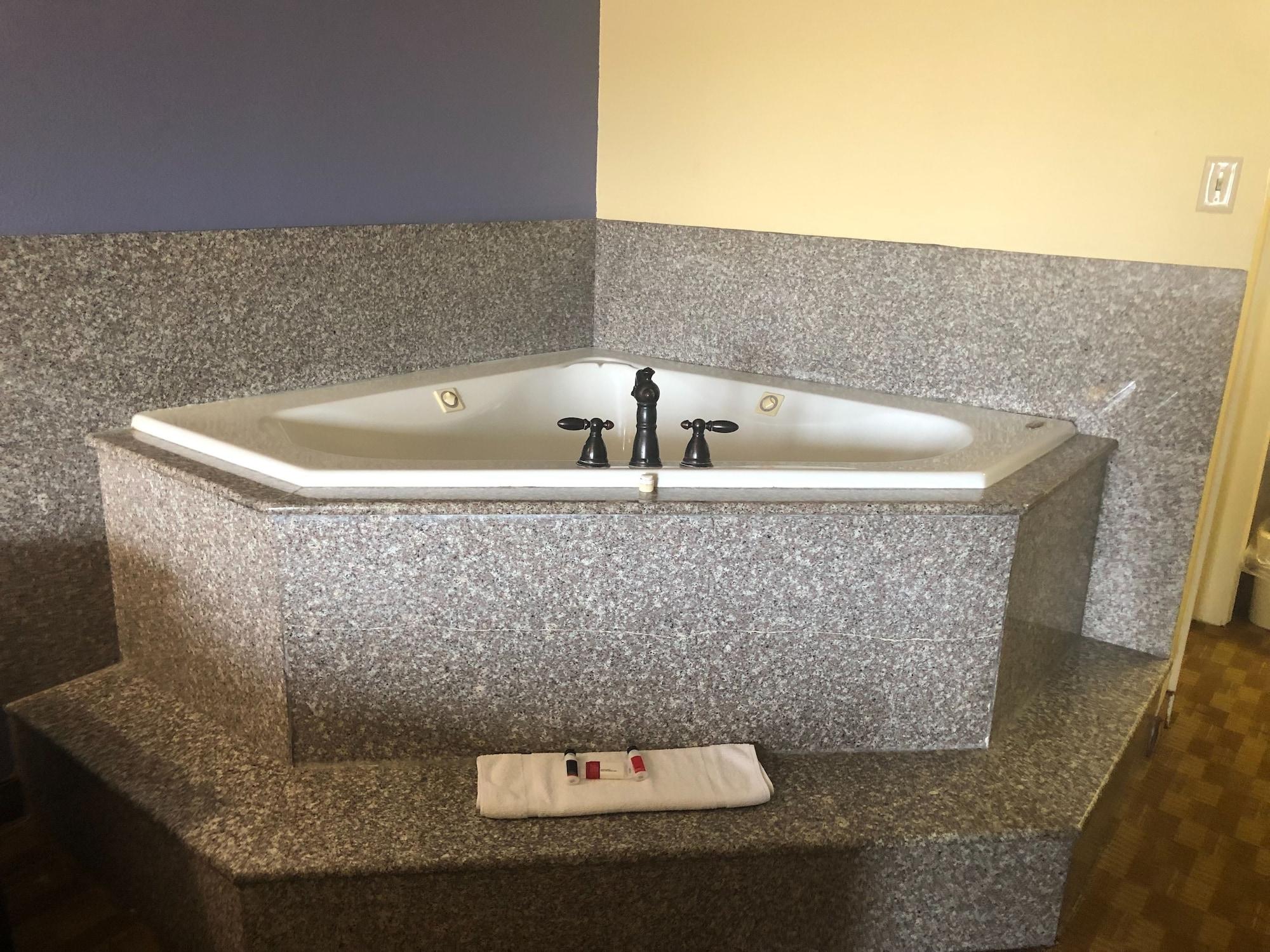 Days Inn By Wyndham Lake Charles 31/32