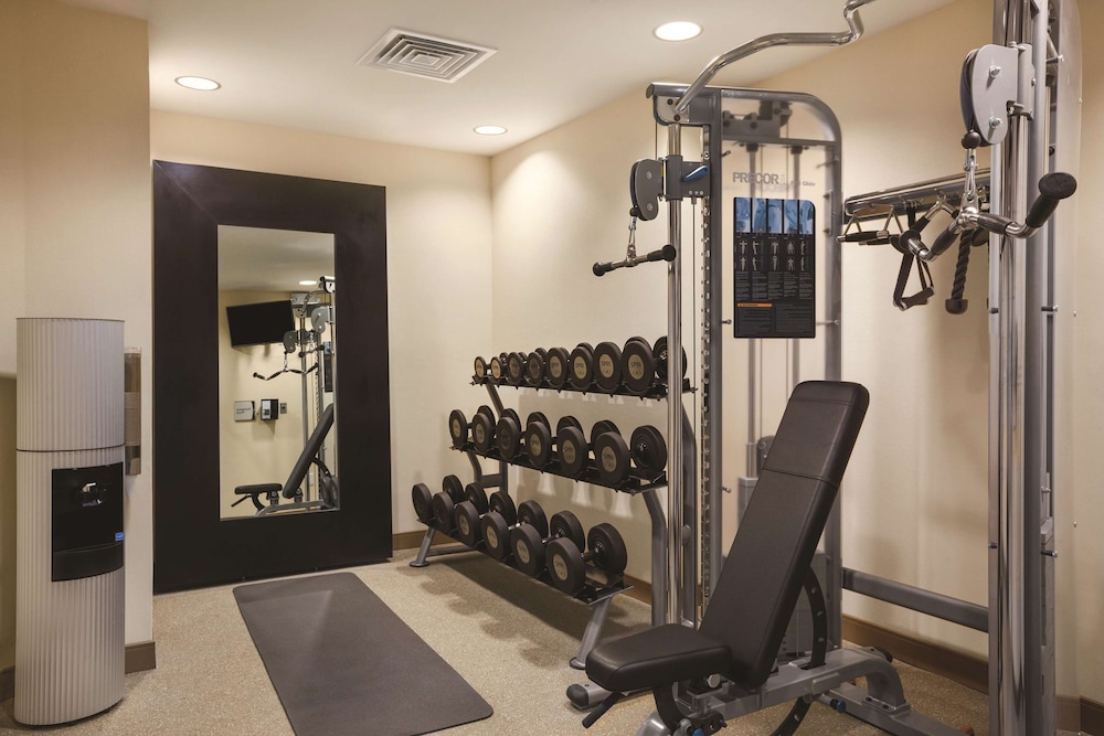 Homewood Suites by Hilton Tucson/St. Philip s Plaza Univ 25/48