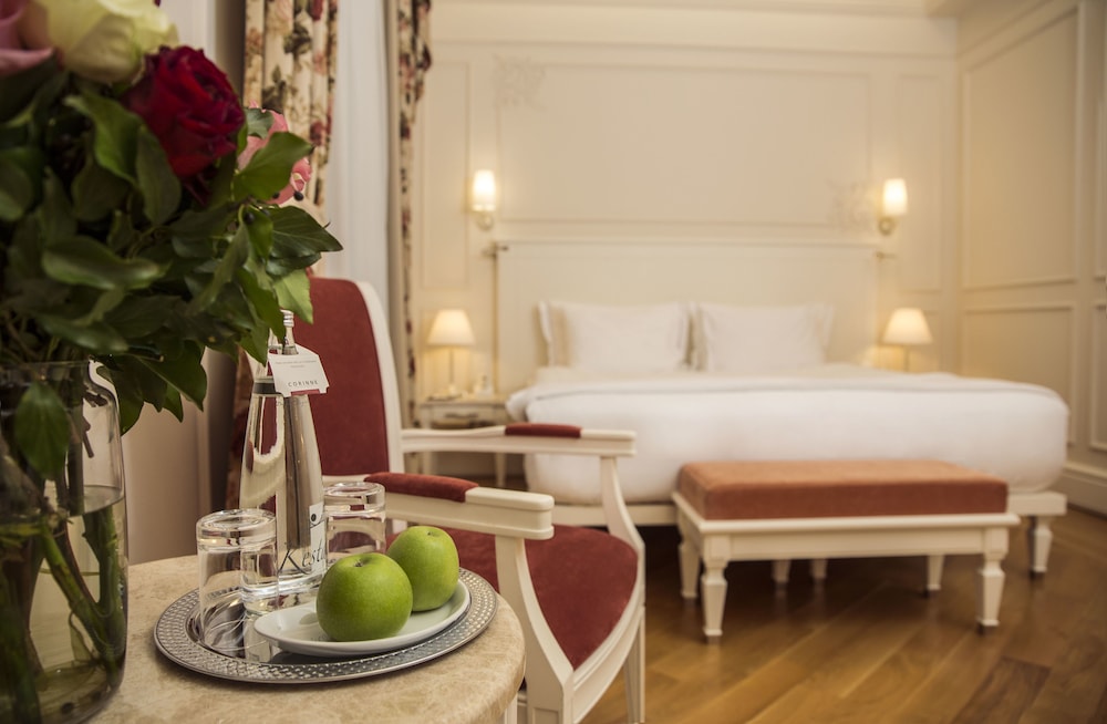 Corinne Hotel 37/50