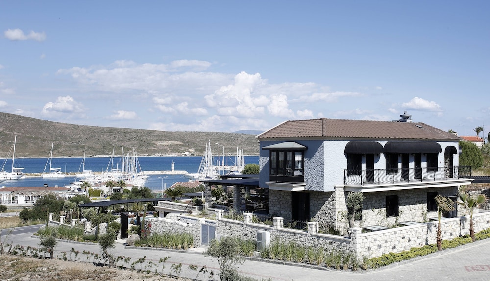 Alacati Port Ladera Hotel - Adults Only 3/49