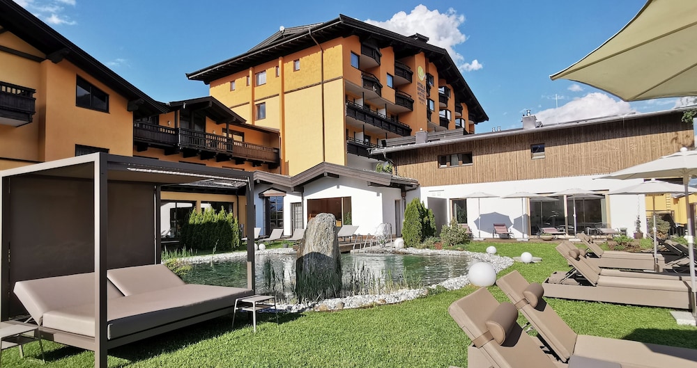 Vital & Sporthotel Brixen 42/50