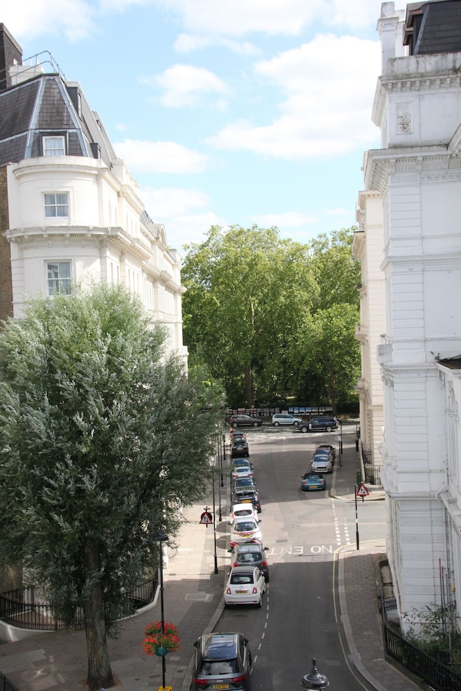 Elysee Hydepark 3/33