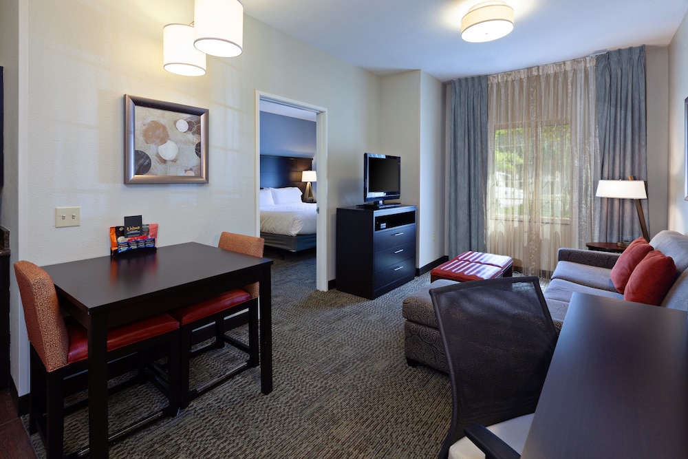 Staybridge Suites Fairfield Napa Valley Area 39/66