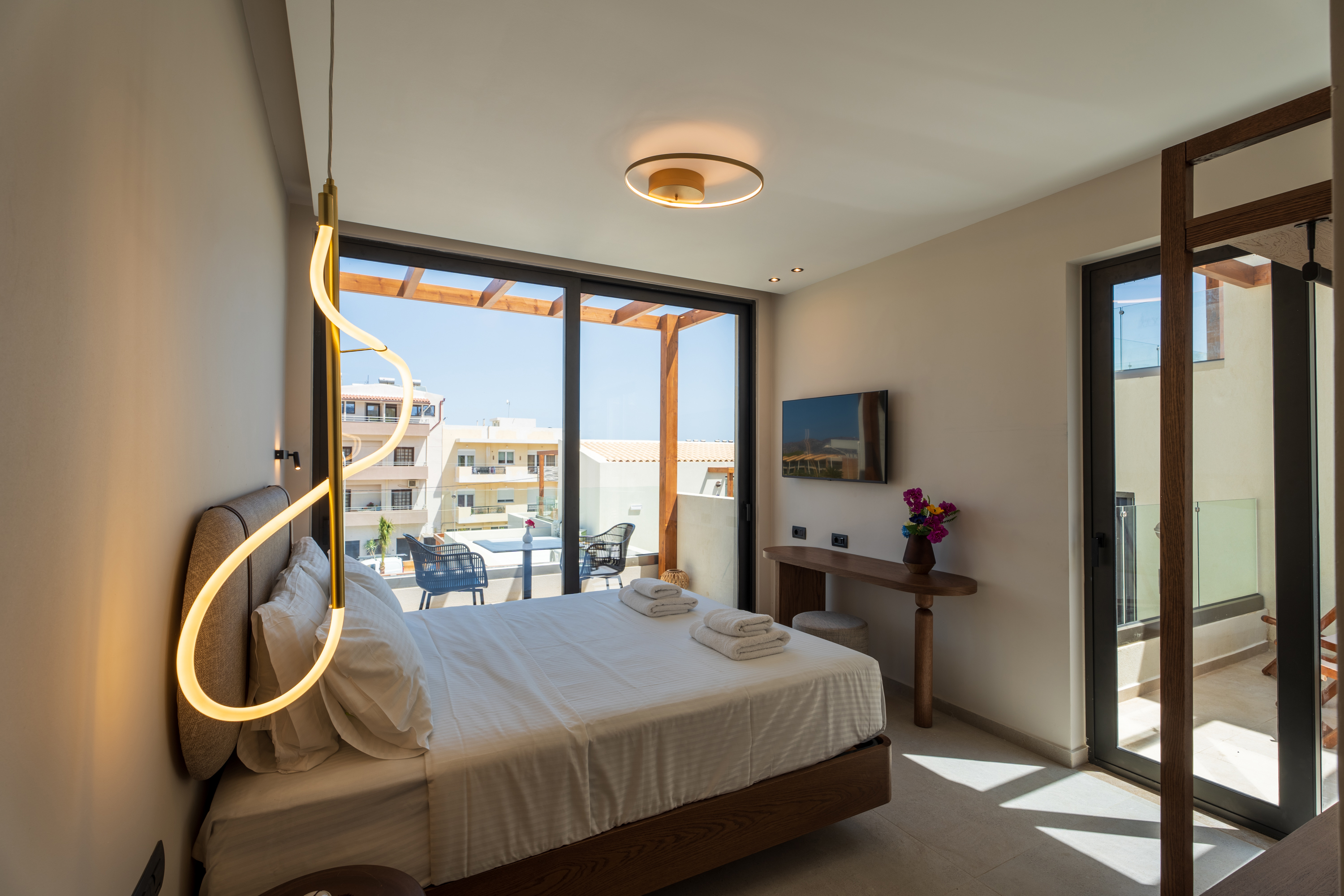 Suite - Open air Jacuzzi 4 Pax، Vaya Suites by Omilos Hotels 8/10