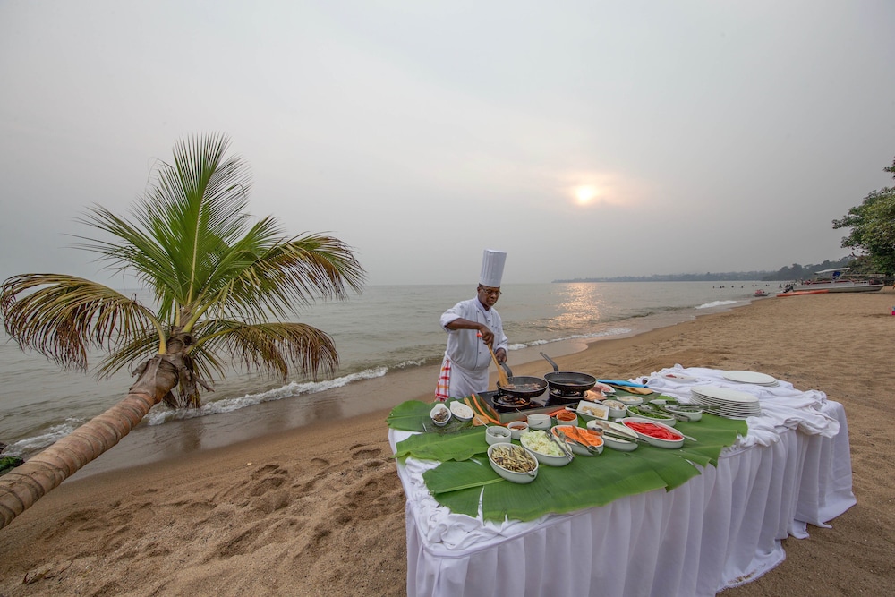 Lake Kivu Serena Hotel 56/60