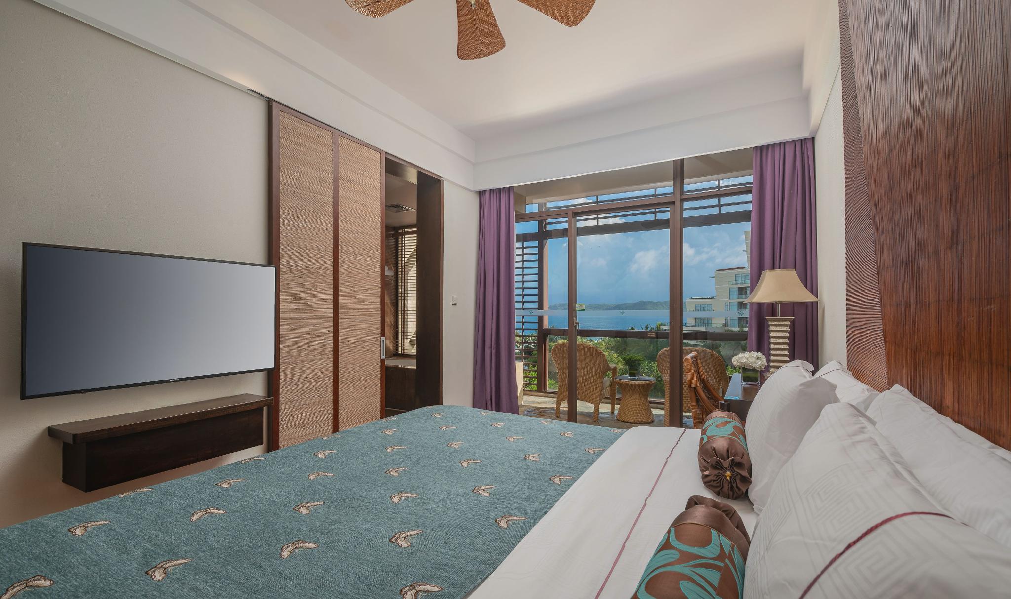 Design, Open Plan, Family, Suite, King and Twin Beds, Sea View, Balcony