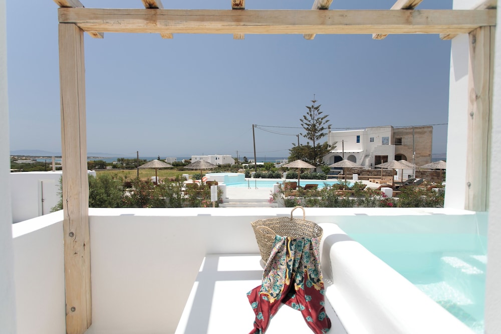 Irida Luxury Apartments 28/50
