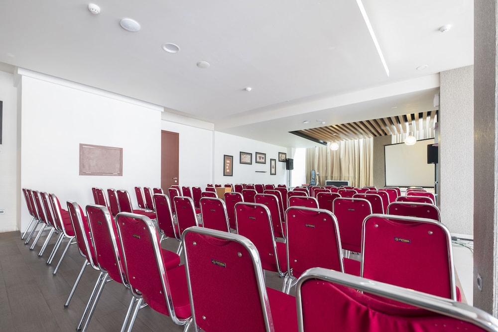 Grand Citra Hotel Makassar By Life 23/25