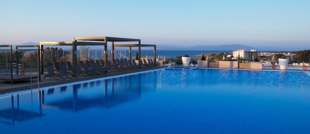 Kipriotis Panorama Hotel and Suites in Psalidi