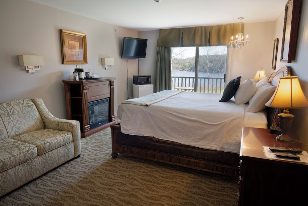 Liscombe Lodge Resort and Conference Centre 13/45
