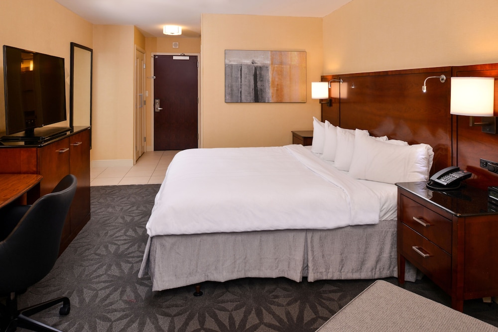 Buffalo Marriott Niagara 15/55