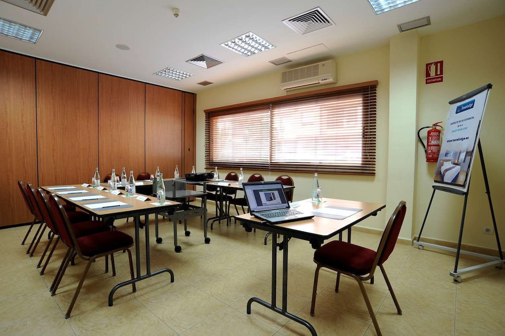 Hotel Campanile Murcia 48/59