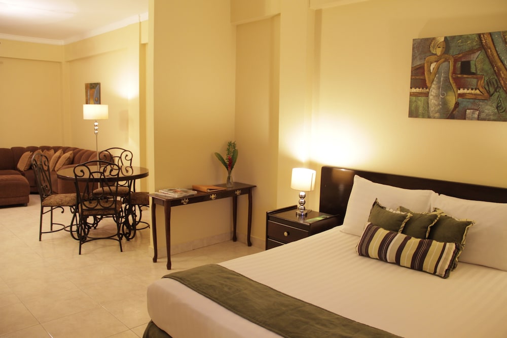 Albrook Inn 30/61