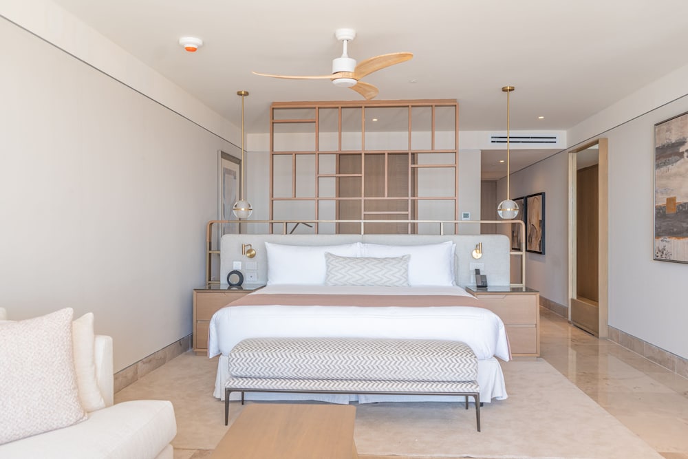 AMBASSADOR, OCEAN VIEW