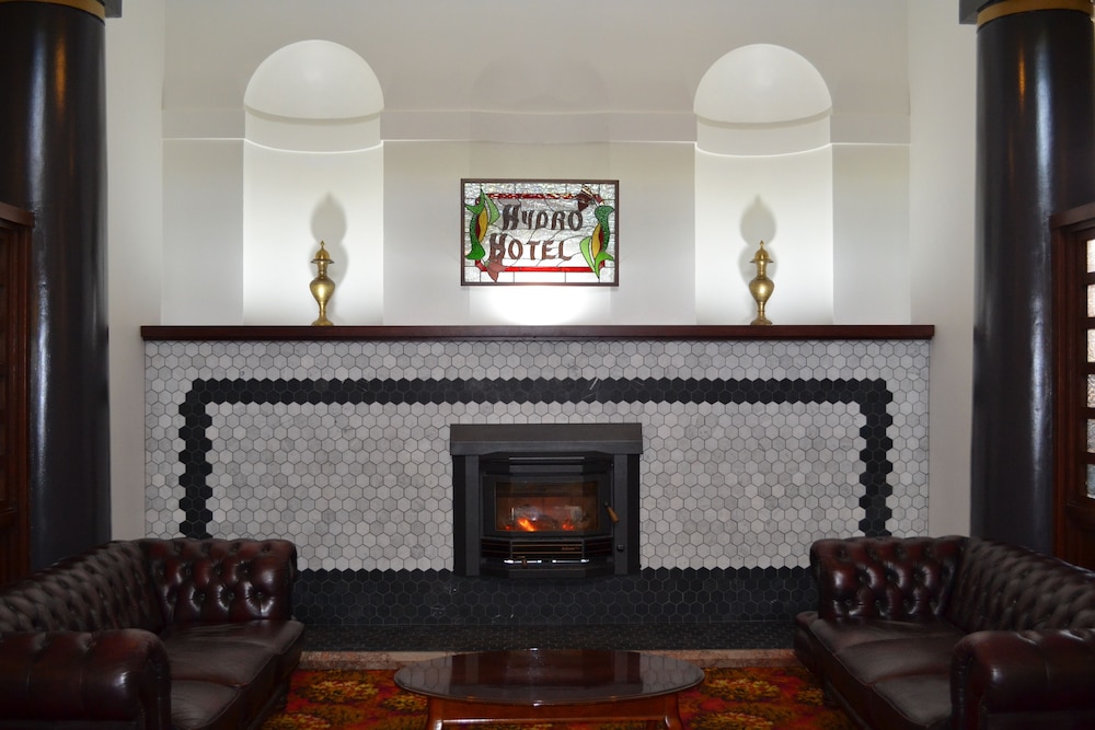 HISTORIC HYDRO MOTOR INN 31/49