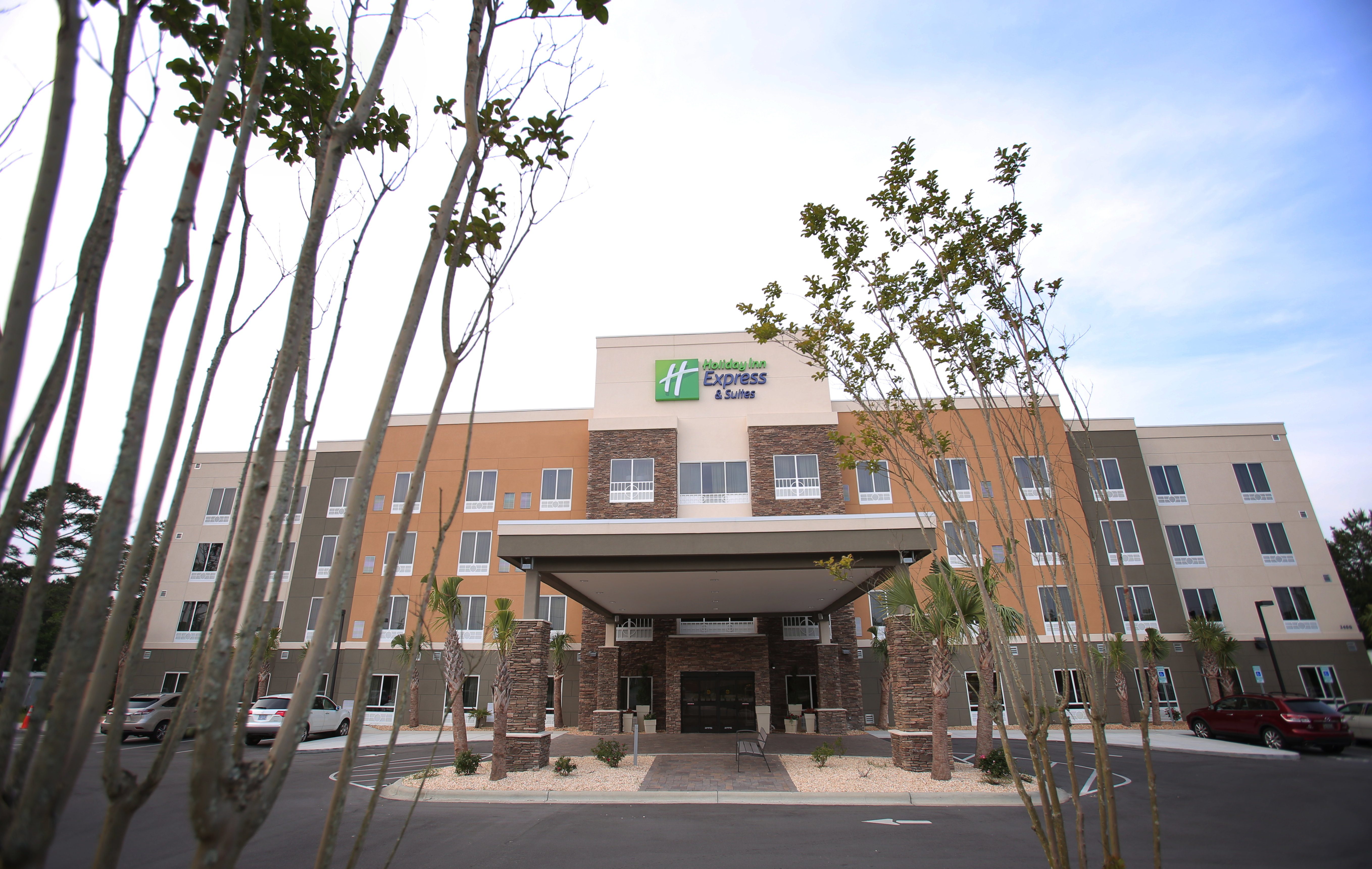 Holiday Inn Express Suites Southport Oak Island Area 6/58