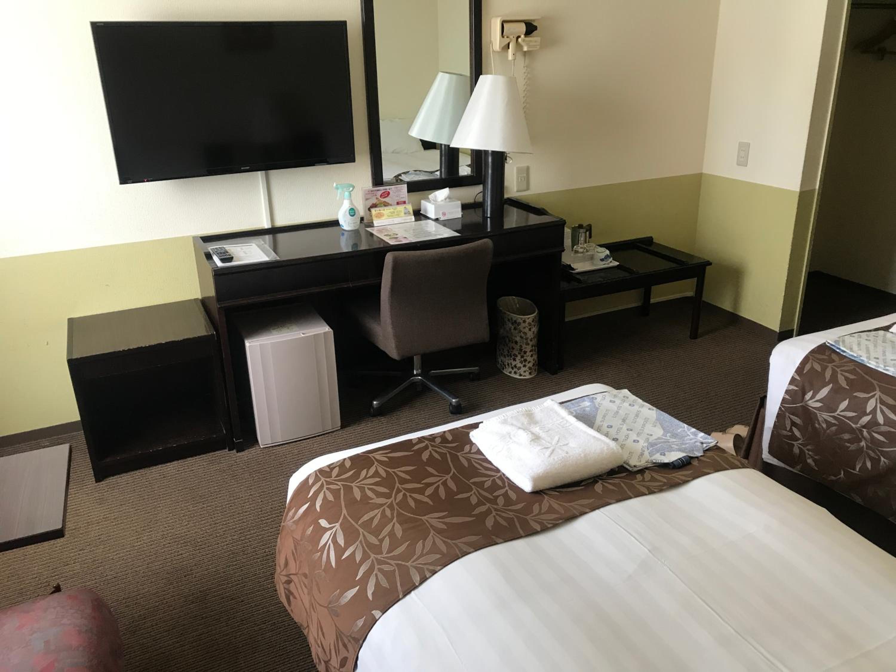 غرفة بسريرين منفصلين، Hotel Crown Hills Kamaishi (Formerly: Hotel Sunroute Kamaishi) 3/4