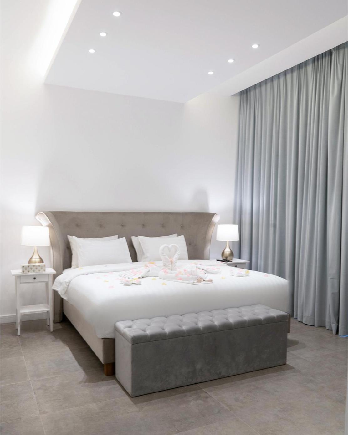 3 Bedrooms, Luxury, Apartment, King Bed, Outdoor Pool