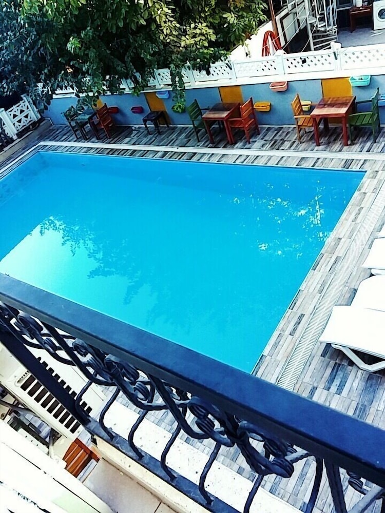 Butiks Hotel 4/49
