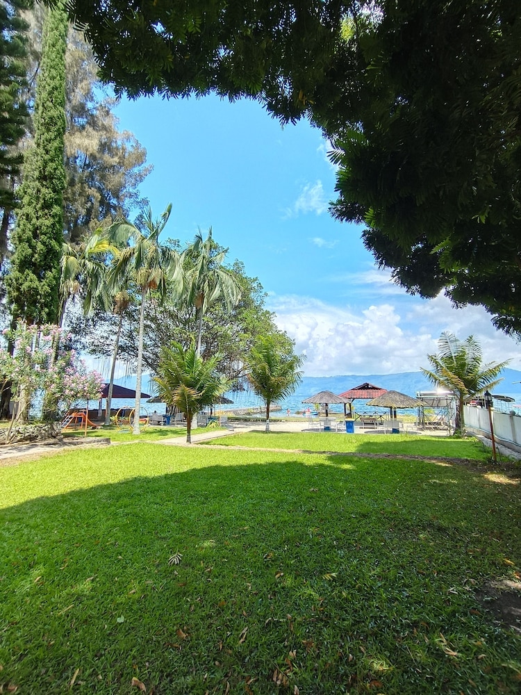Pandu Lakeside Hotel Tuktuk 36/51