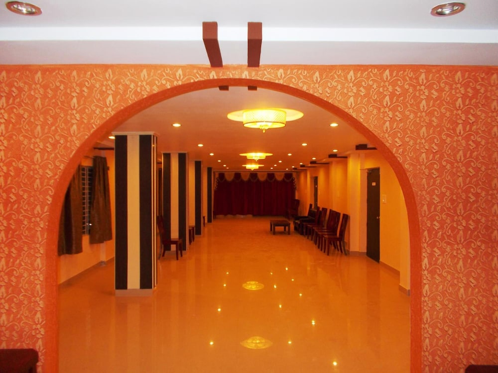 Avisha Hotel 33/50