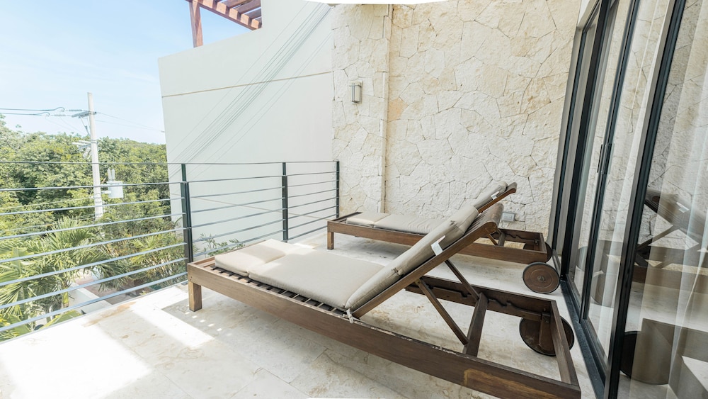 The Strabon Tulum 35/86