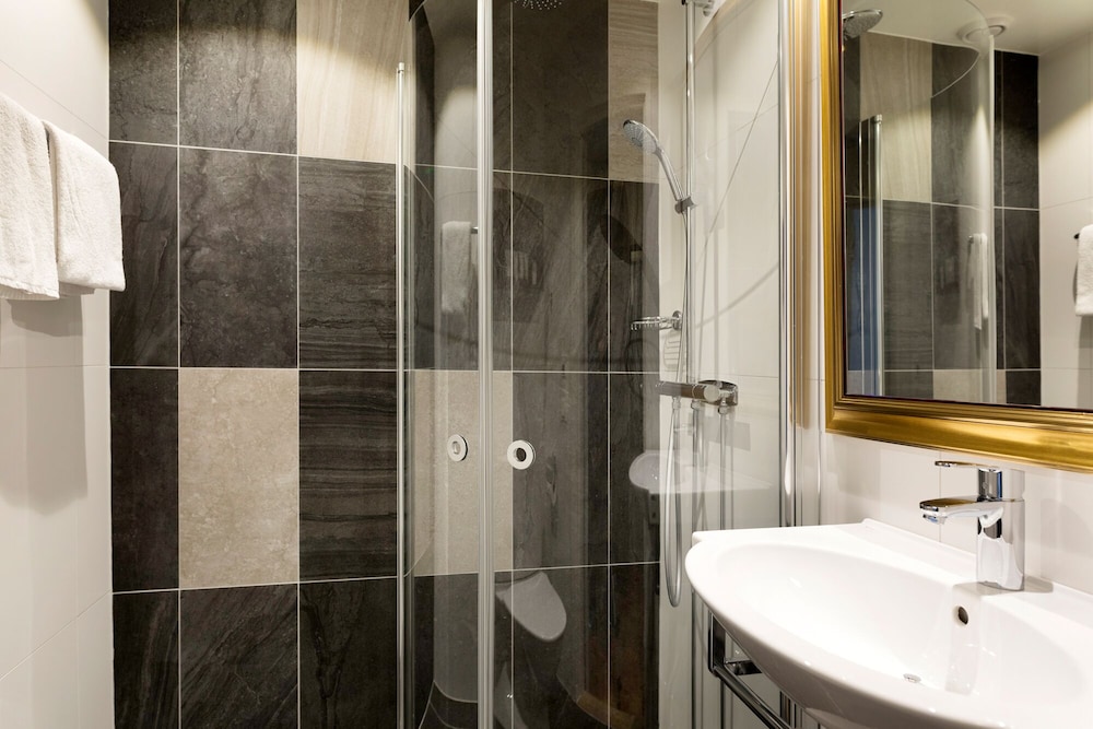 Profilhotels Calmar Stadshotell 22/77