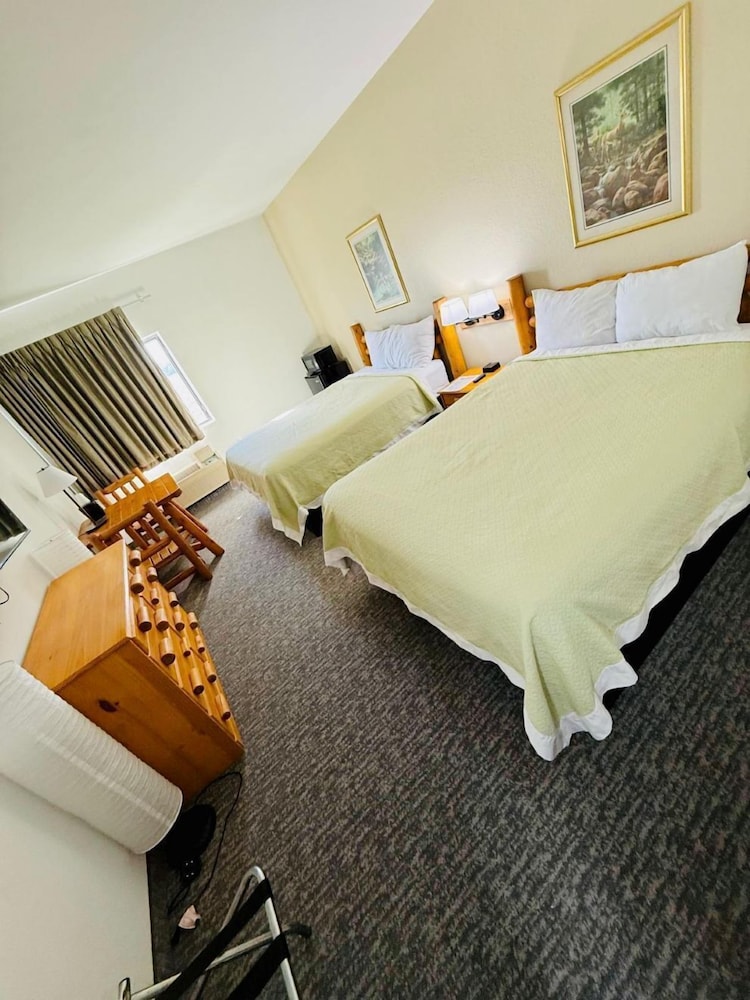 غرفة أساسية بسريرين كوين لذوي الإعاقة، Knights Inn New Florence 5/10