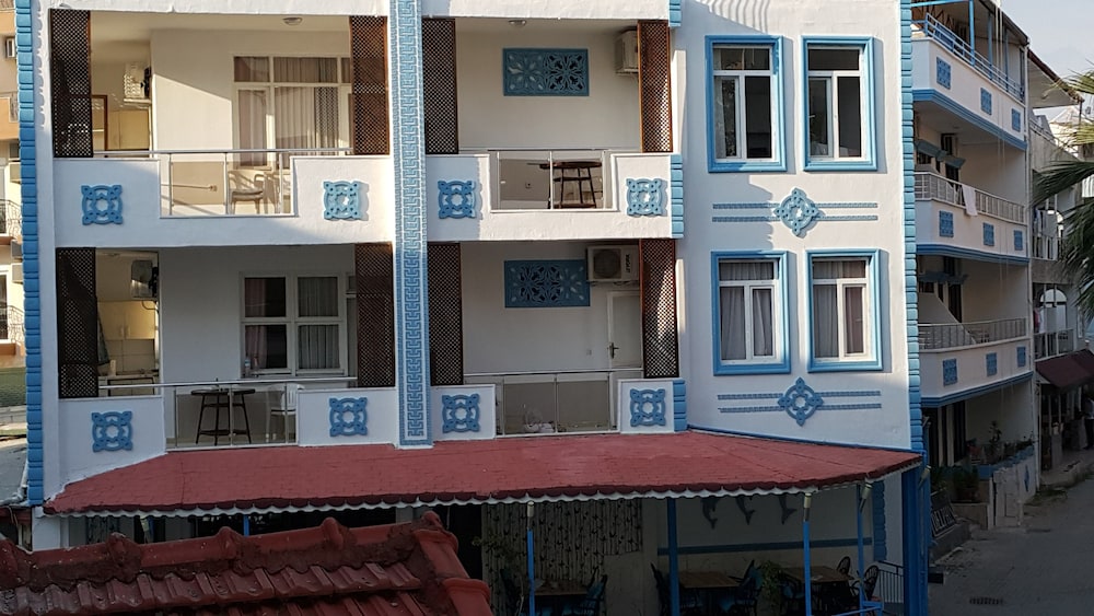 Delphin Apart Hotel 4/72