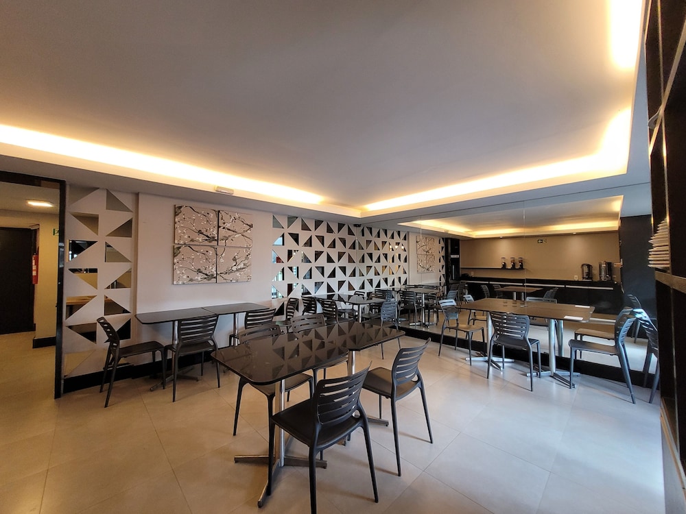 Econotel Brasilia 57/68