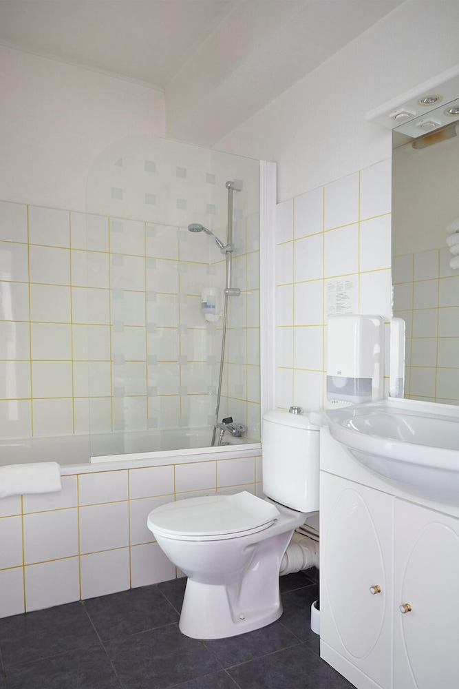 Hotel the Originals Lorient Les Oceanes 47/50