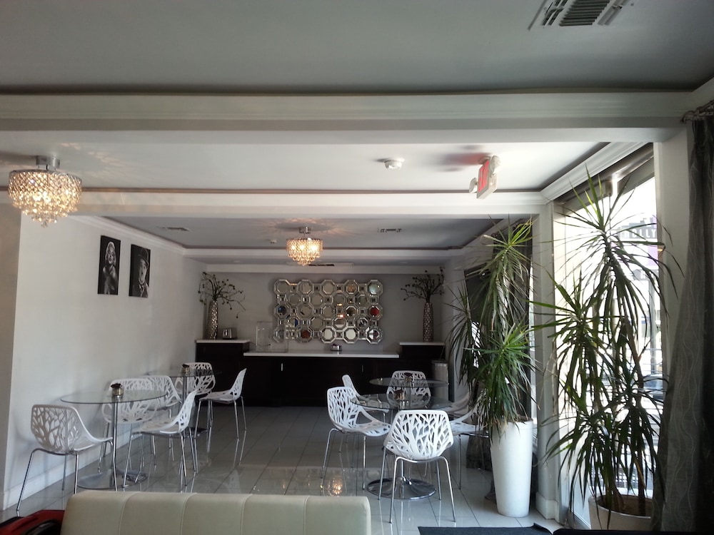 Hollywood Vip Hotel 31/40