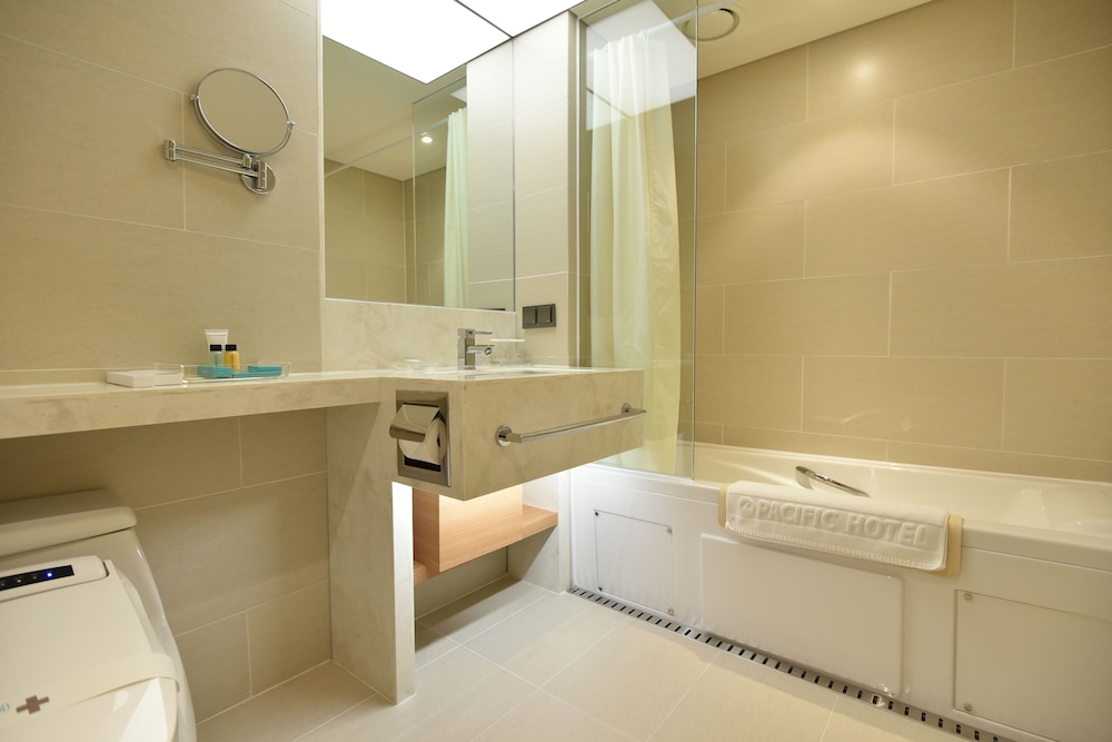 Pacific Hotel Seoul 34/38