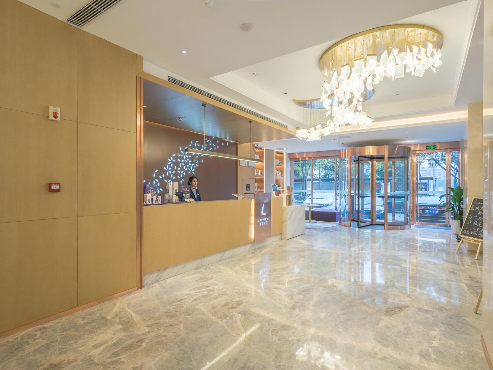 Lavande Hotel Wuhan QuShuiLou of Xinhua Road 9/37