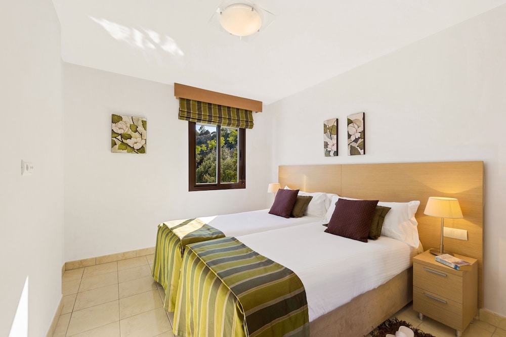 Macdonald La Ermita Resort 30/74